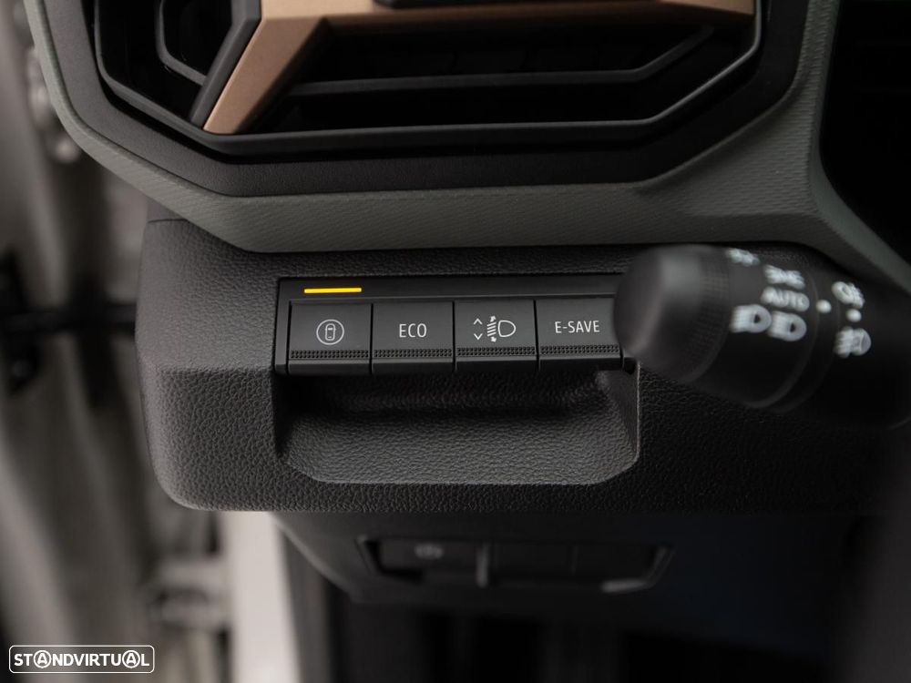 Dacia Duster 1.6 Hybrid Extreme - 14