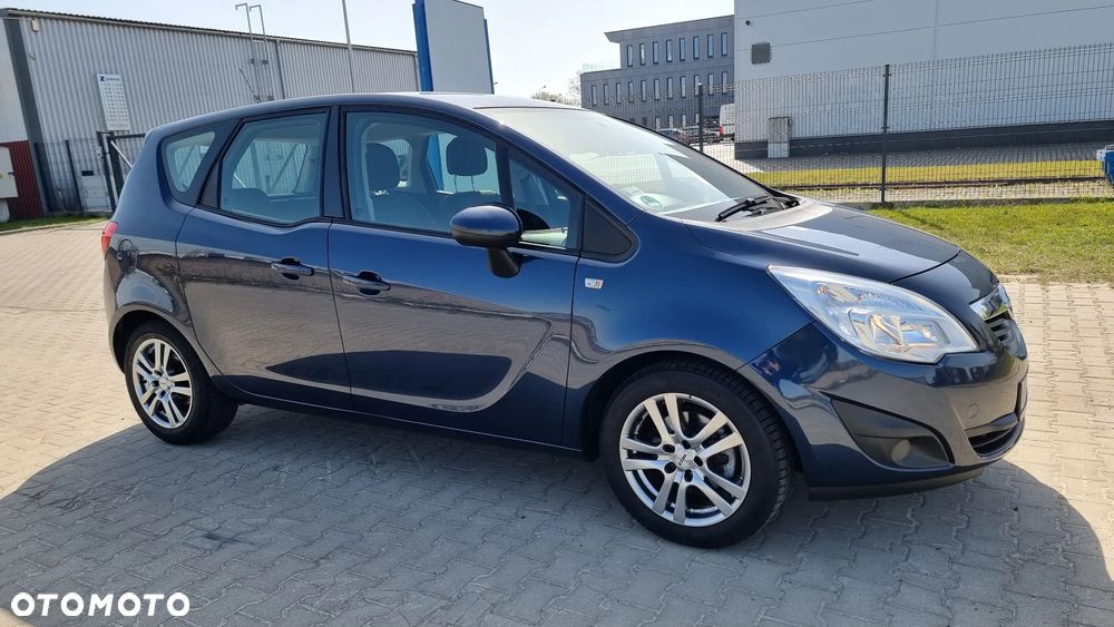 Opel Meriva 1.4 Essentia - 33