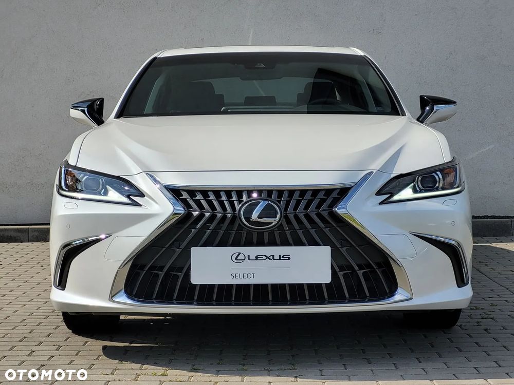 Lexus ES 300h Business Edition - 7