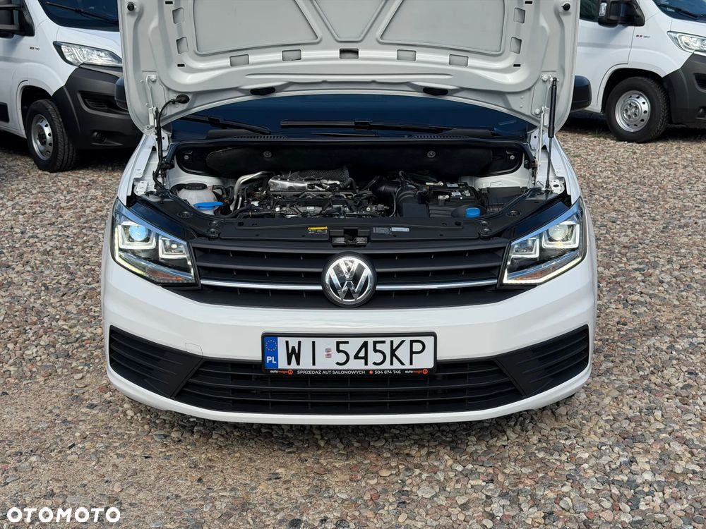 Volkswagen CADDY VAN MINIBUS 5cio Osobowy z Homologacją cięż. N1. Ładowność 707kg +5os. Mocny 2.0TDI Euro6, Bogate wyposażenie Reflektory Bi-KSENONOWE + Światła LED, Kierownica skórzana wielofunkcyjna, Tempamat, Ogranicznik, St. Radia oraz pełen komputer z kier. Czujniki cofania, Bezwypadkowy pełen serwis ASO VW - 39