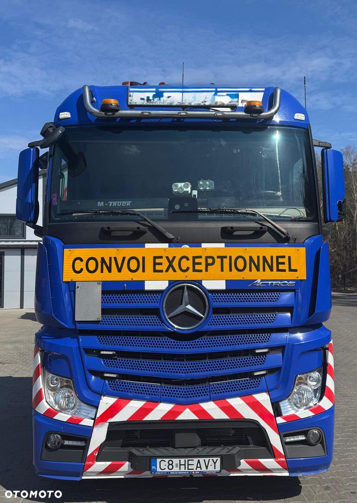 Mercedes-Benz Actros 6x4 - 5