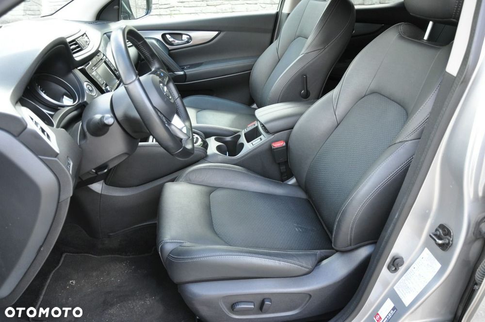 Nissan Qashqai 1.3 DIG-T Tekna+ DCT - 9