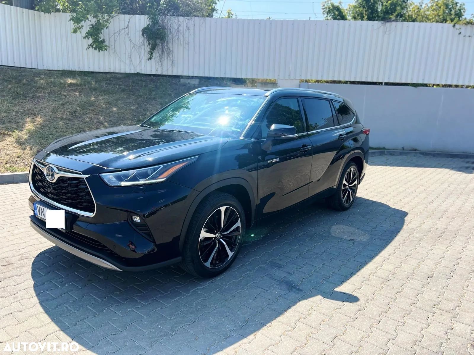 Toyota Highlander - 1