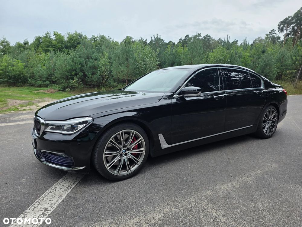 BMW Seria 7 740Li - 3