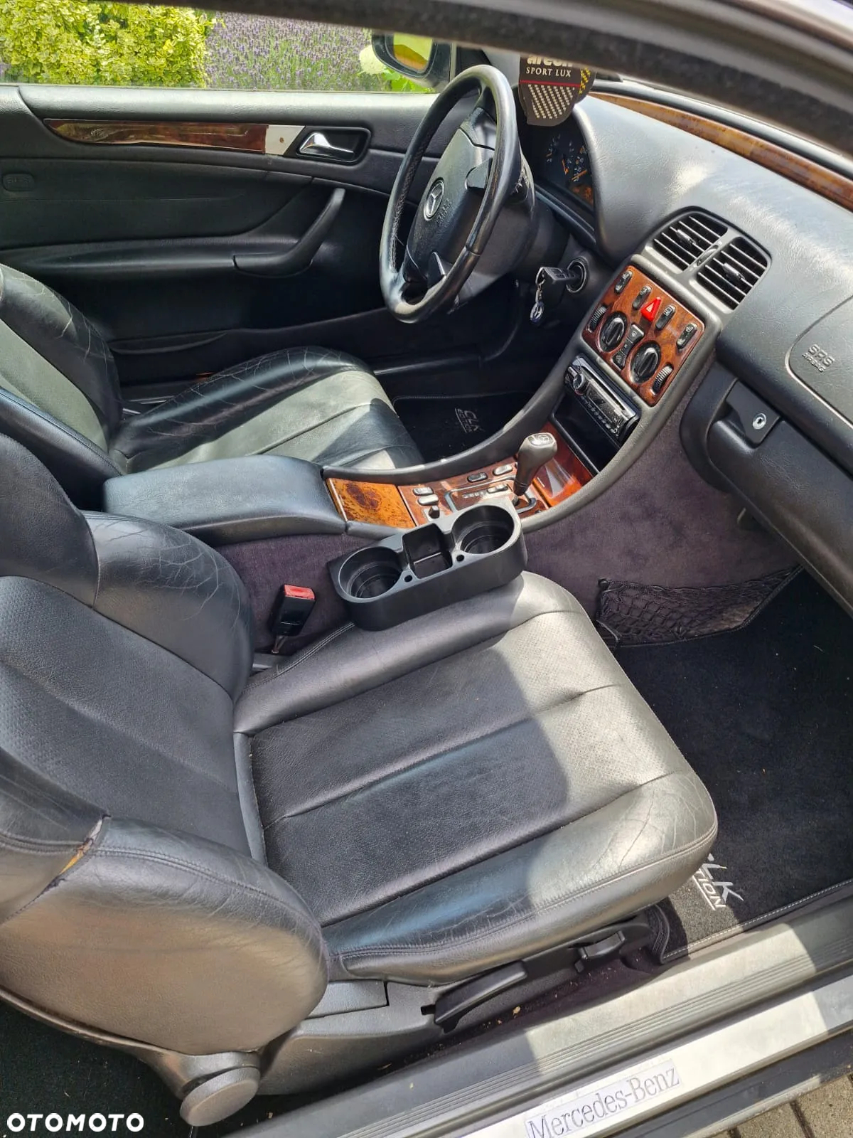 Mercedes-Benz CLK 320 - 10