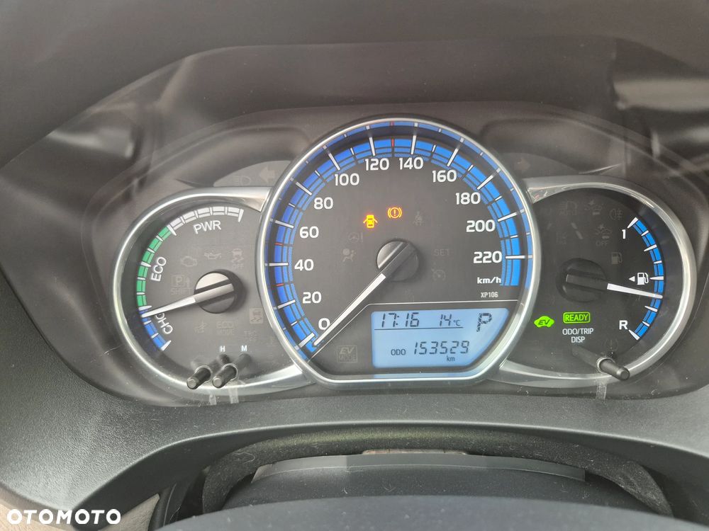 Toyota Yaris Hybrid 100 Business Edition - 22