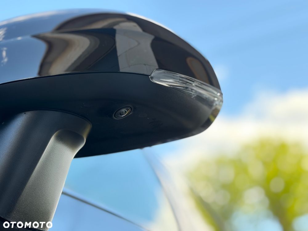 Volvo XC 60 B5 B AWD Ultra Black Edition - 38