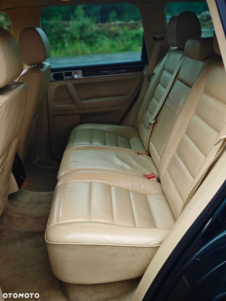 Volkswagen Touareg 4.2 V8 Tiptr - 23