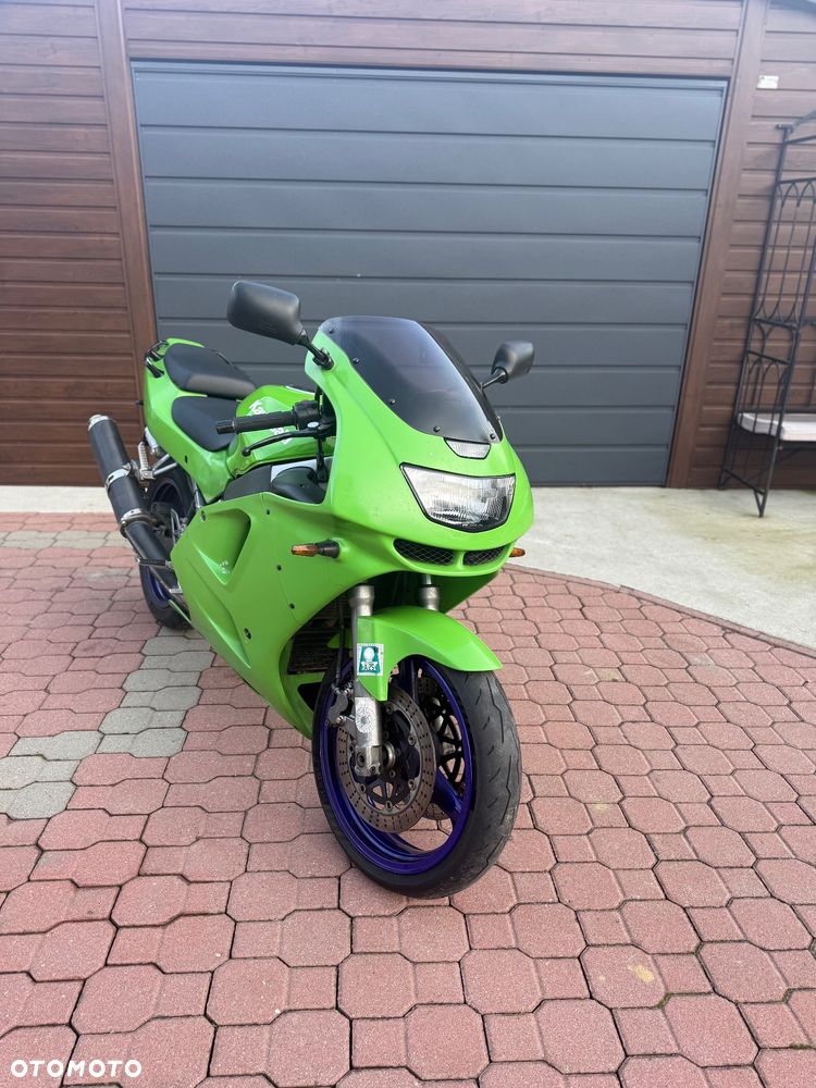 Kawasaki ZX - 7