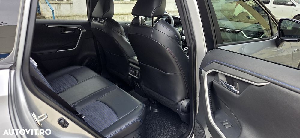 Toyota RAV4 2.5 Hybrid VVT-iE 4x4 Exclusive - 10