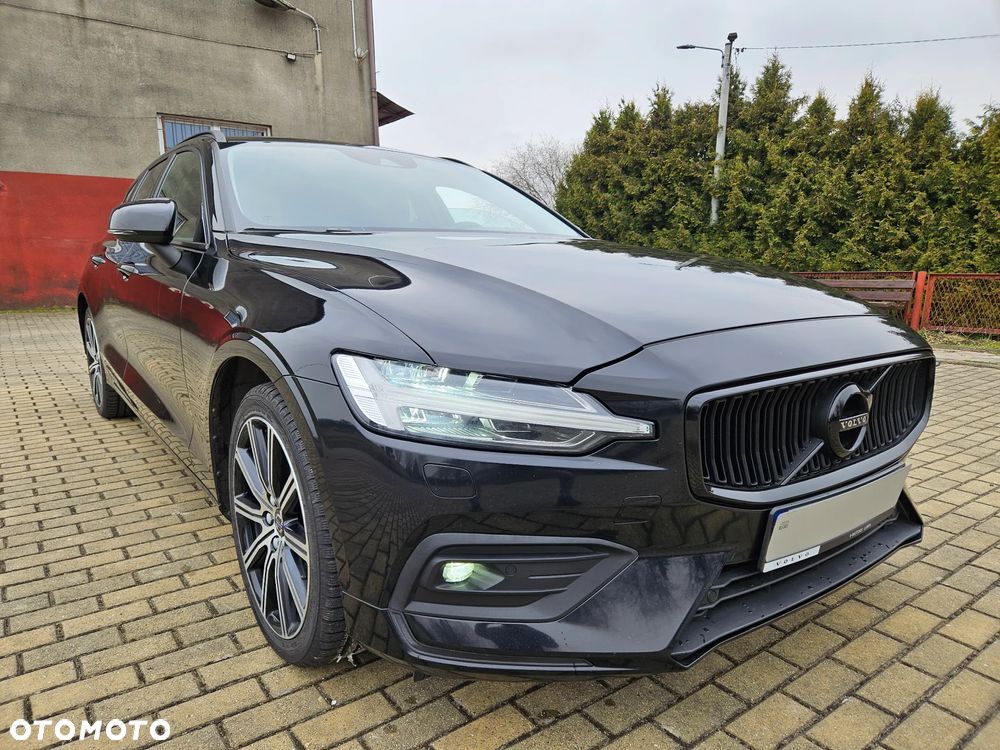 Volvo V60 D4 Momentum Pro - 4