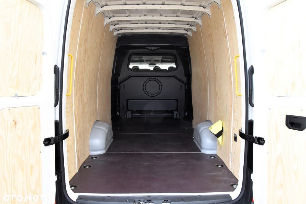 Volkswagen Crafter - 5