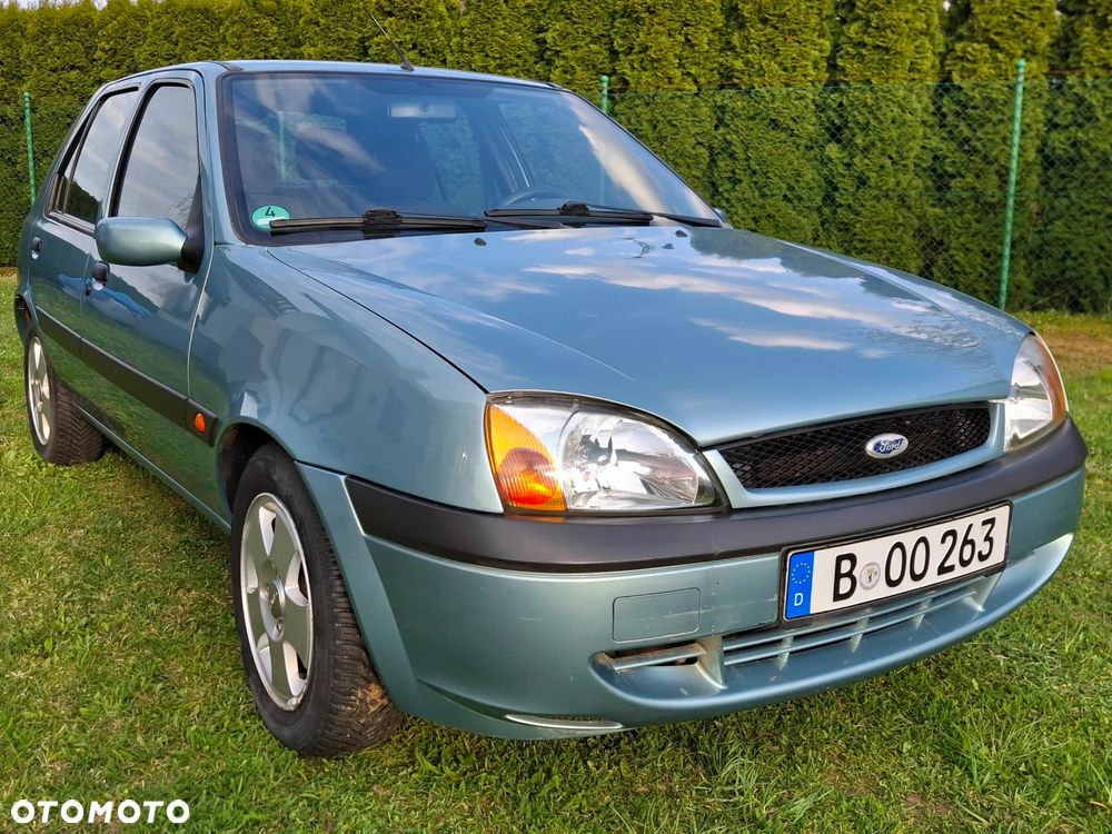Ford Fiesta 1.3 Style - 24