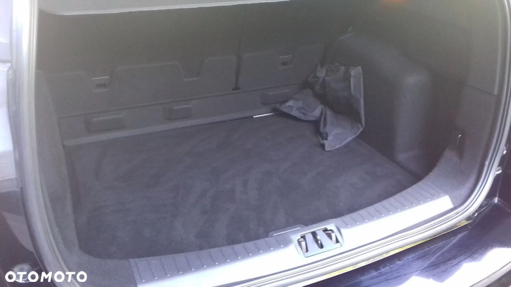 Ford Kuga 2.0 TDCi 4x4 ST-Line - 37