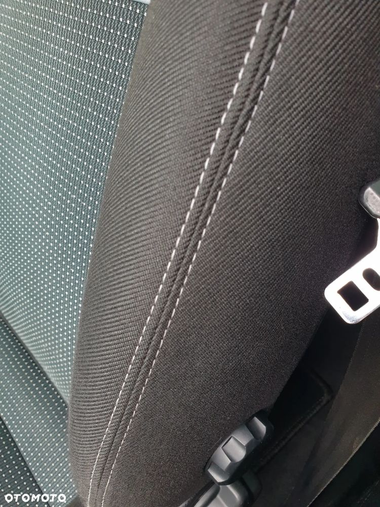 Ford Mondeo 2.0 TDCi Titanium X - 26