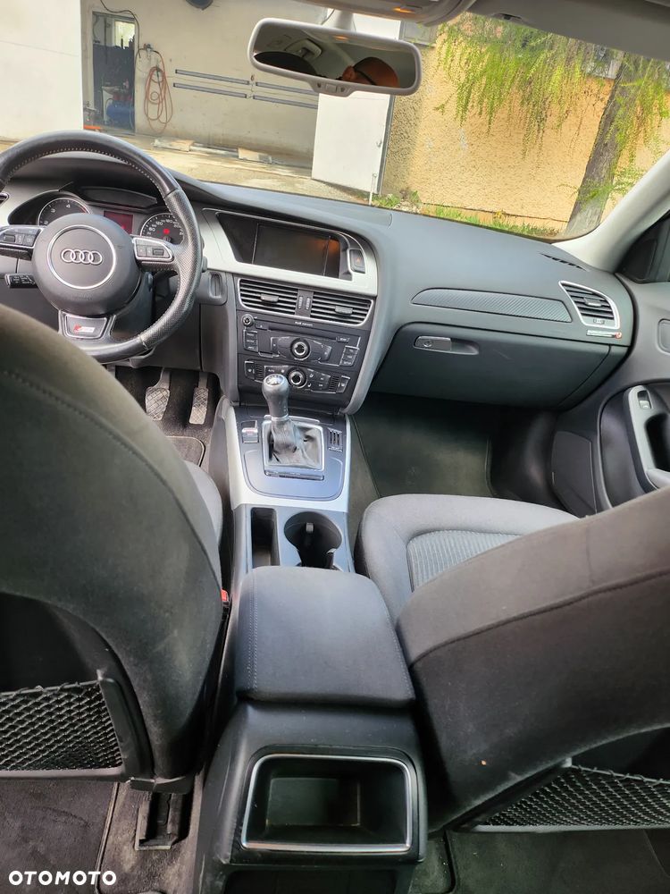 Audi A4 Avant 2.0 TDI DPF S line Sportpaket (plus) - 9