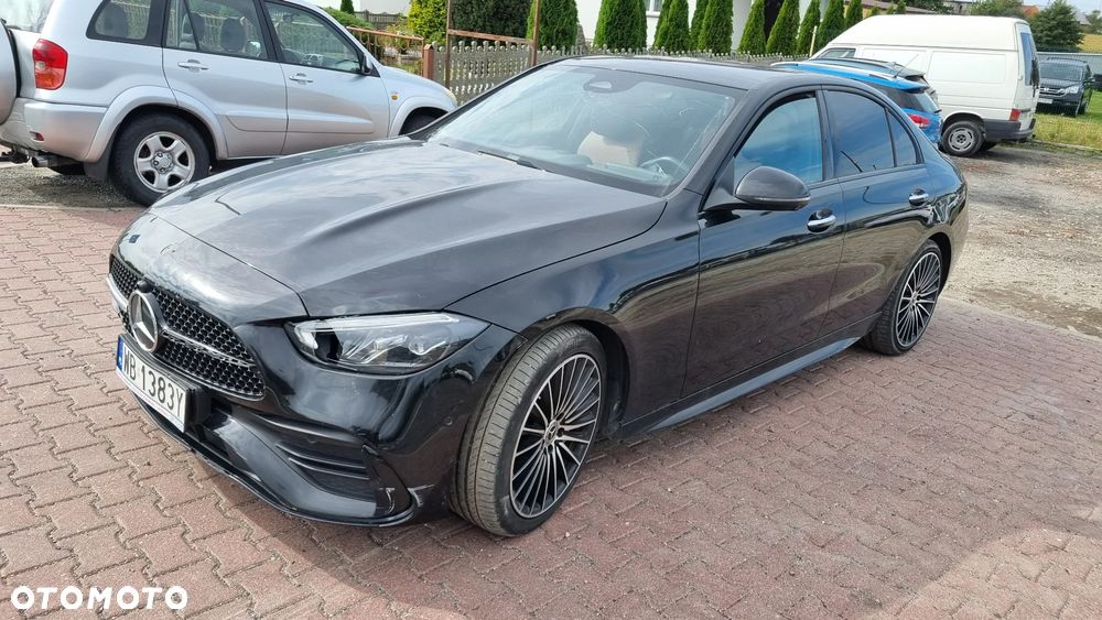 Mercedes-Benz Klasa C 180 mHEV AMG - 17