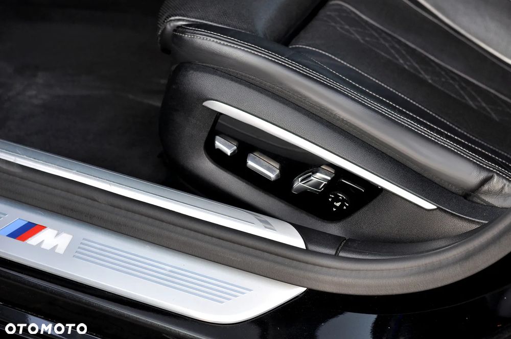 BMW Seria 7 - 13