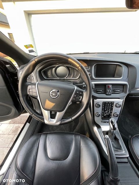 Volvo V40 D3 Drive-E Ocean Race - 13
