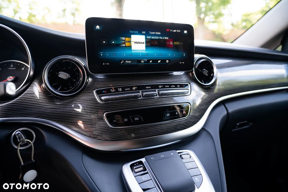 Mercedes-Benz Klasa V 250 d 4-Matic Avantgarde 9G-Tronic (d³ugi) - 5