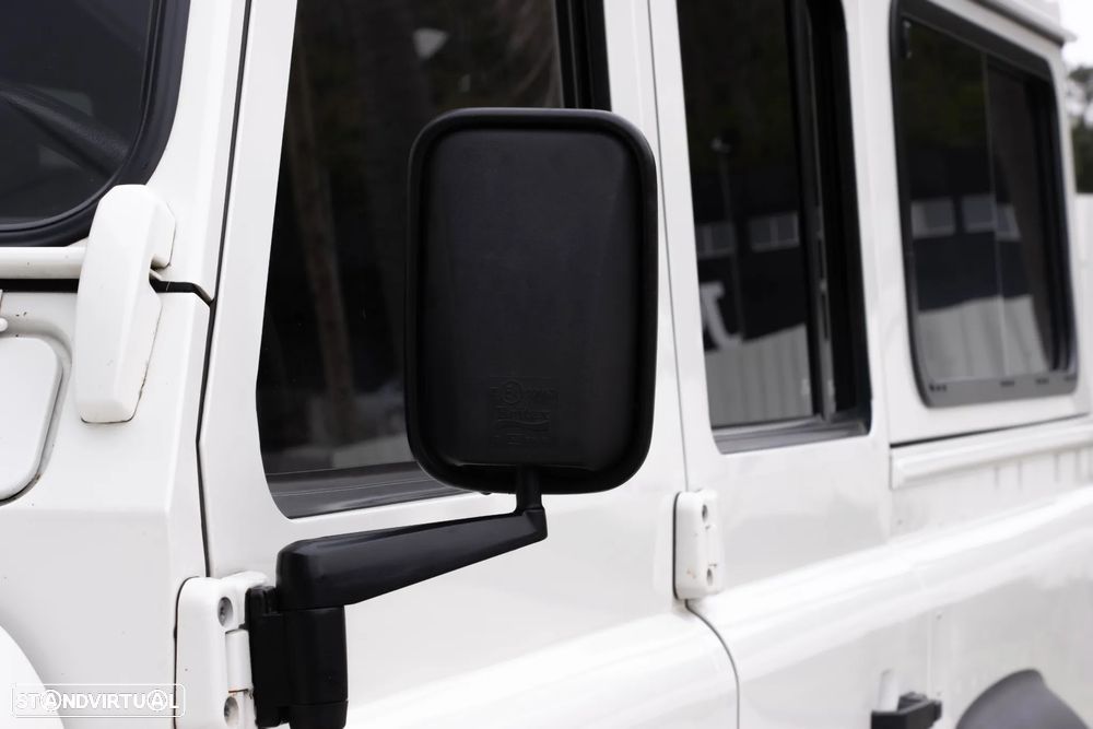 Land Rover Defender 110 2.5 Td5 E - 10