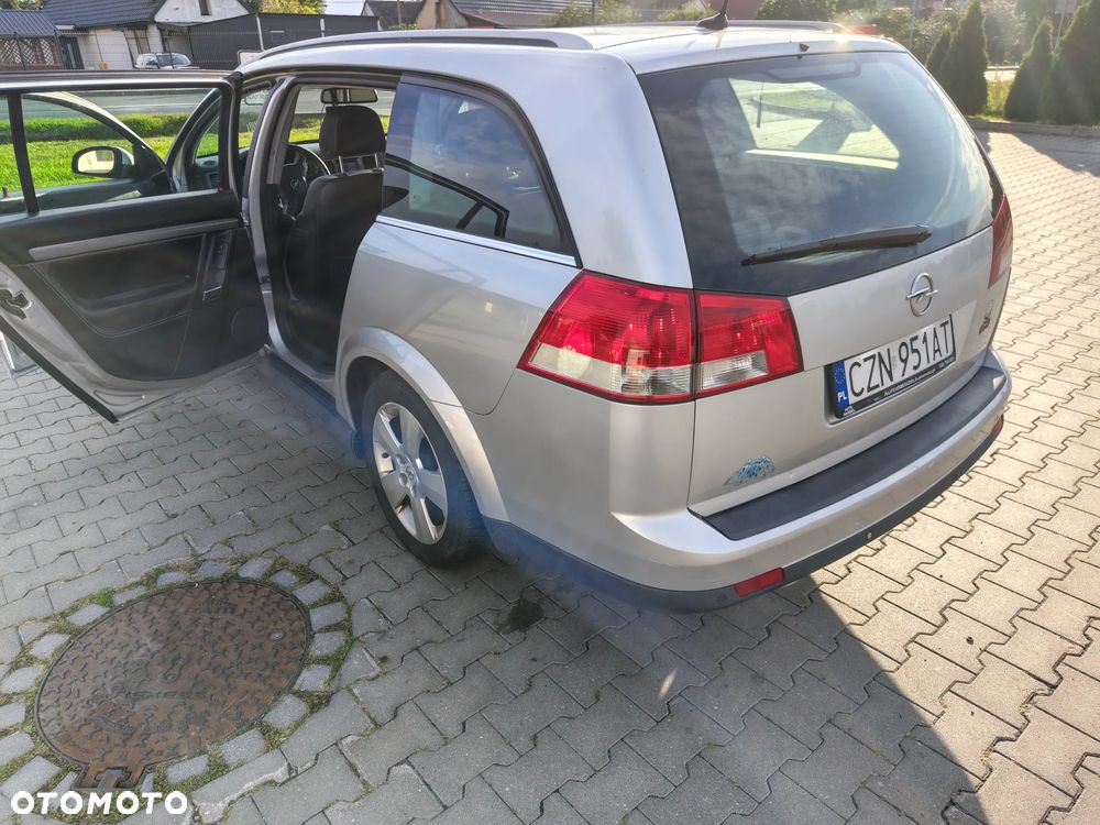 Opel Vectra 1.9 CDTI - 2
