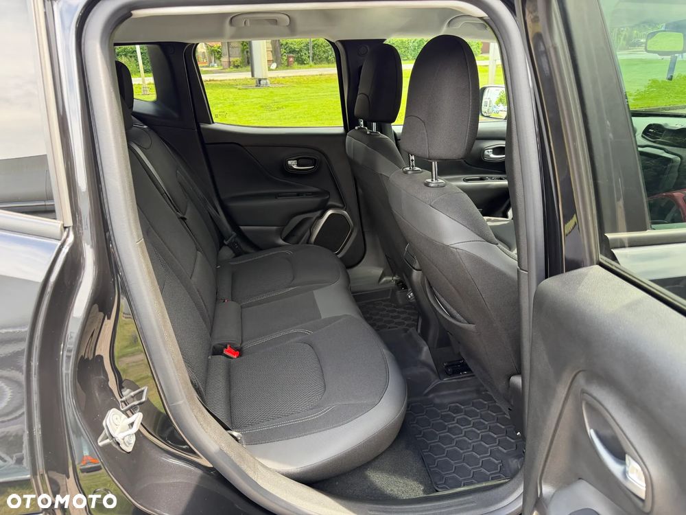 Jeep Renegade 1.3 T-GDI Automatik Limited - 12