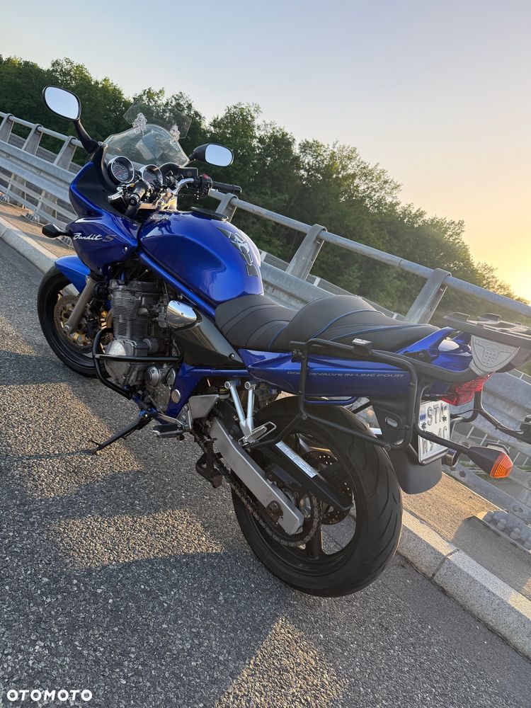 Suzuki Bandit - 3