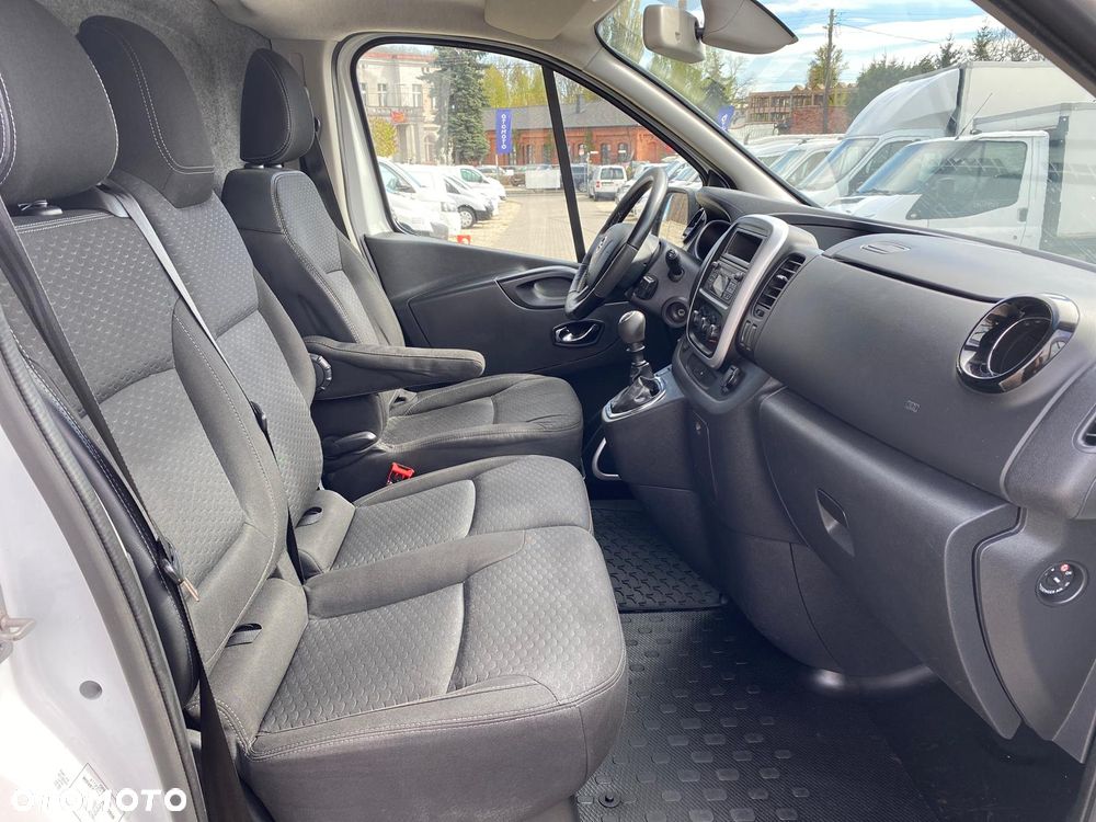 Opel VIVARO - 14