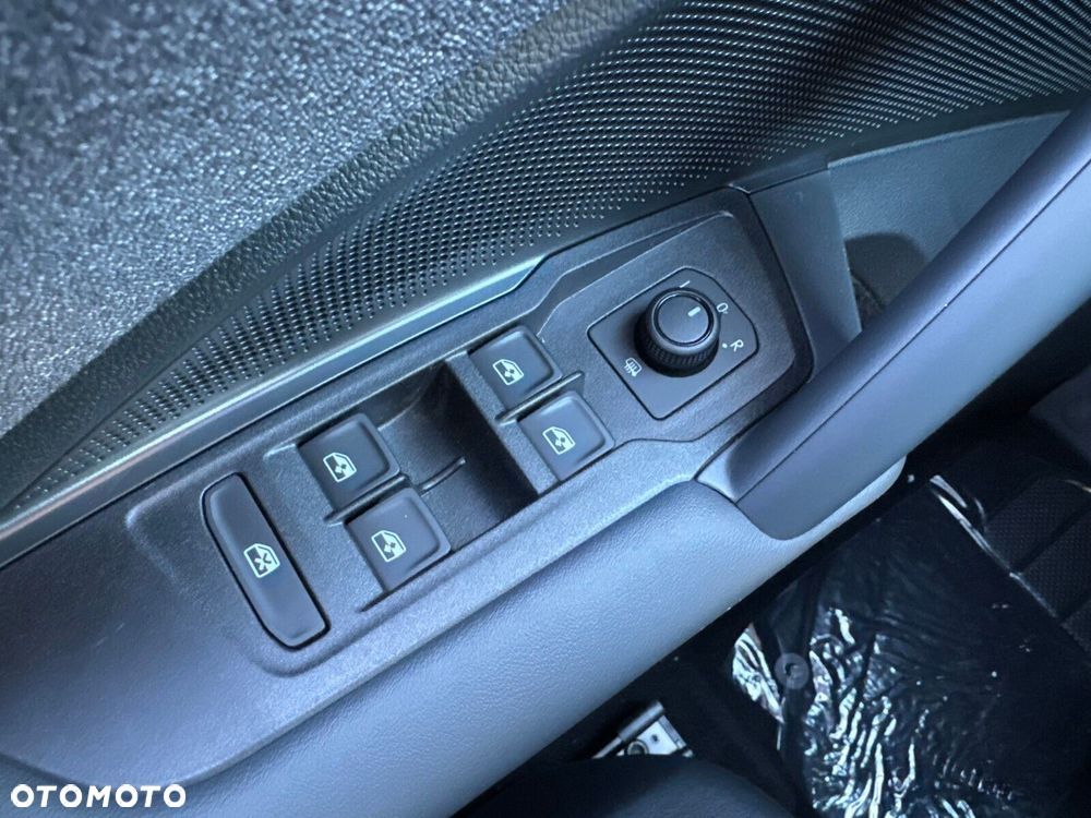Volkswagen Tiguan 1.5 eTSI Trend DSG - 24