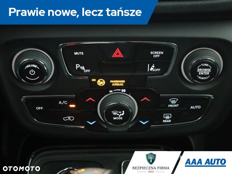 Jeep Compass - 12