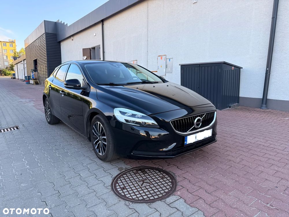 Volvo V40 T2 Drive-E Momentum - 10