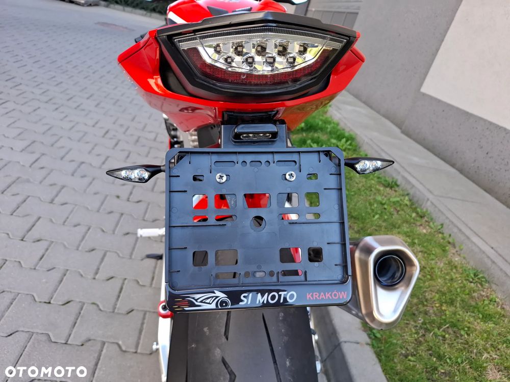 Honda CBR - 16