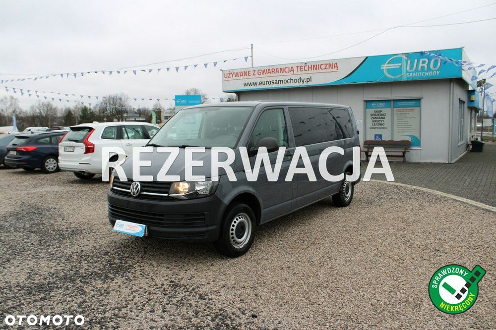 Volkswagen Caravelle - 1