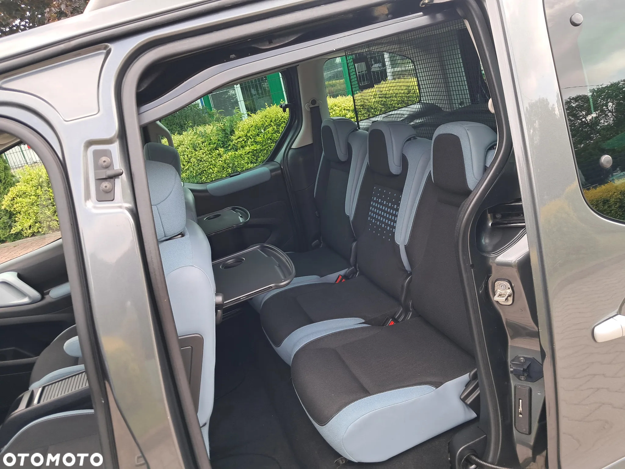 Citroën Berlingo Multispace HDi 115 FAP XTR - 24