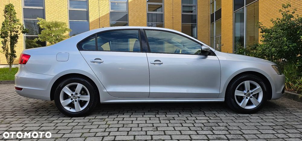 Volkswagen Jetta 1.2 TSI BlueMotion Technology - 17