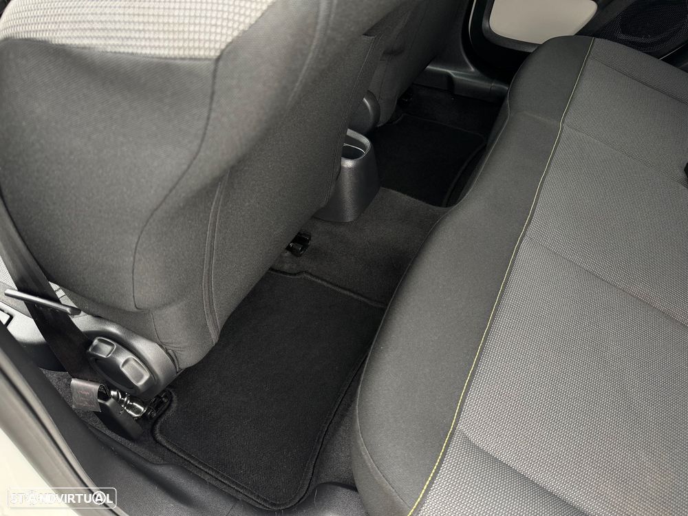 Citroën C3 1.2 PureTech Shine - 13