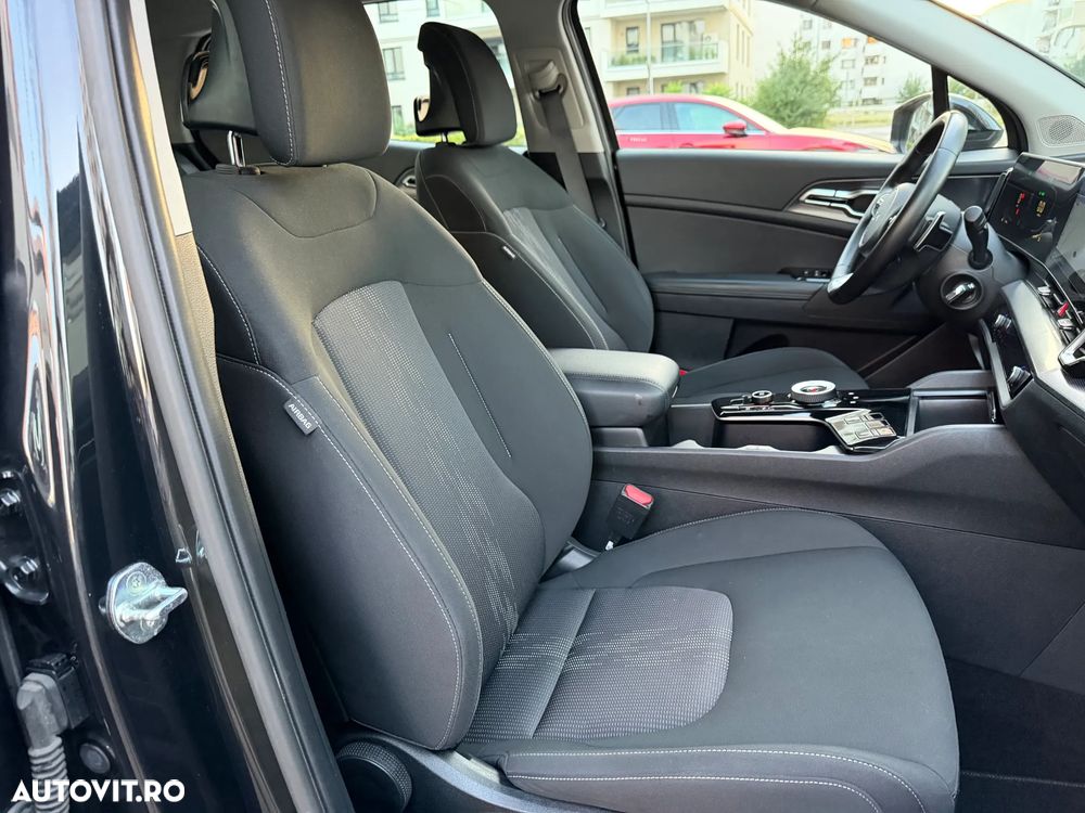 Kia Sportage 1.6 T-GDI HEV 6AT 4x2 Business Line - 25