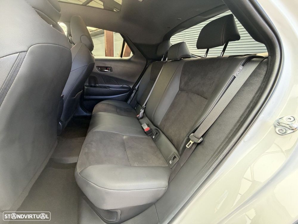 Toyota C-HR 2.0 HDF Plug-in GR Sport Premiere Edition - 36