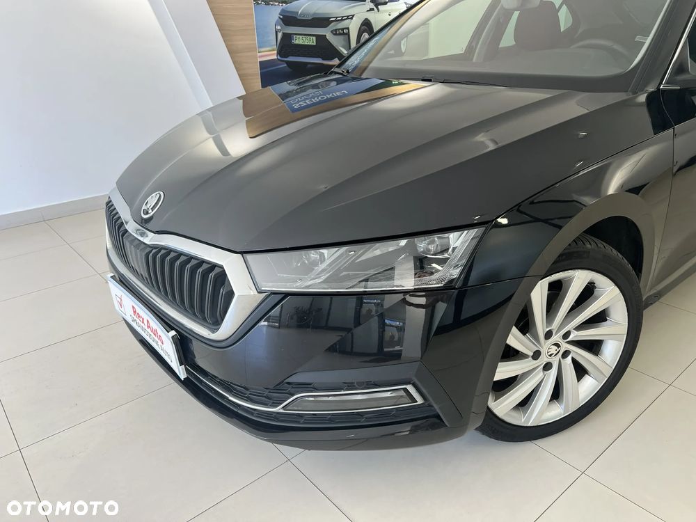 Skoda Octavia 2.0 TSI 4x4 Style DSG - 3
