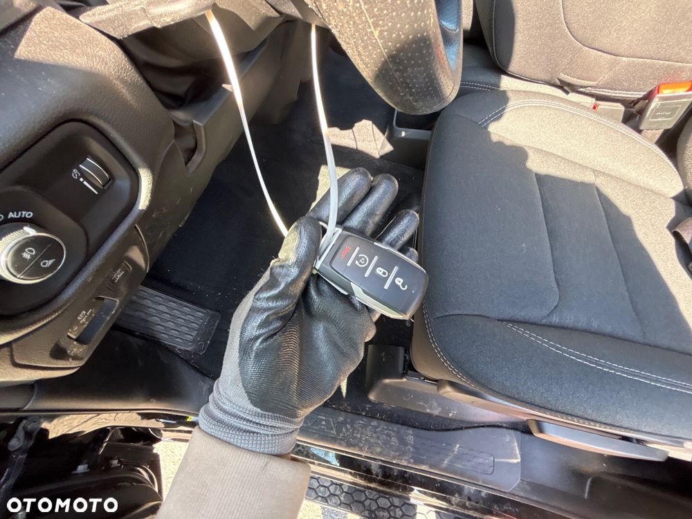 RAM 1500 Tradesman - 9