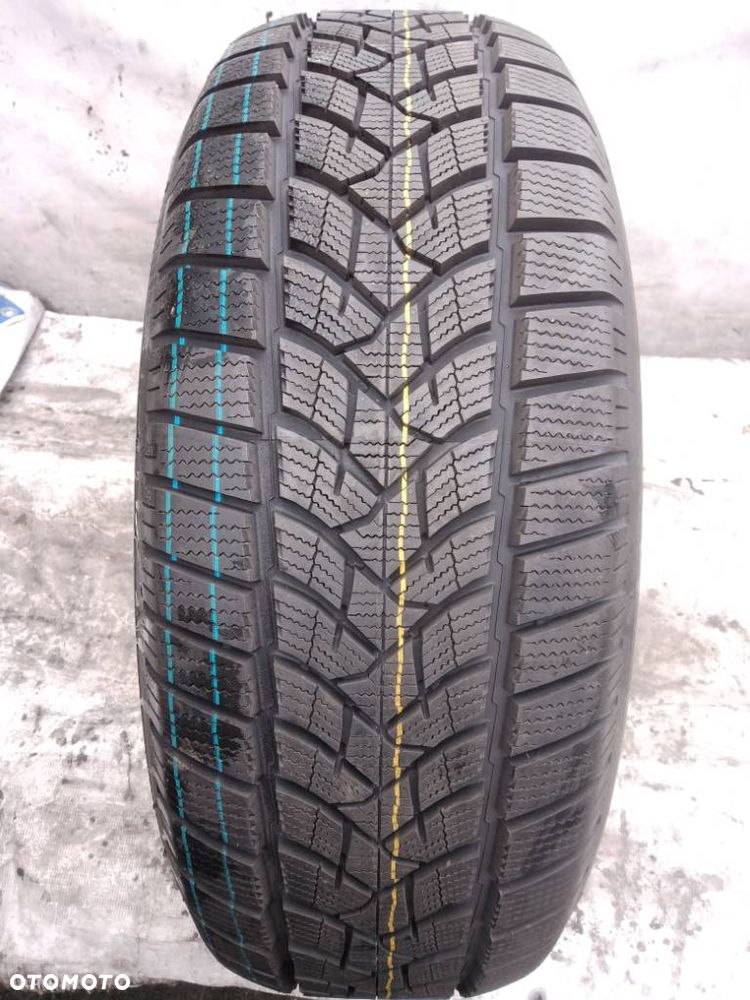 Dunlop Winter Sport 5 235/65 R17 108v 2023 - 1
