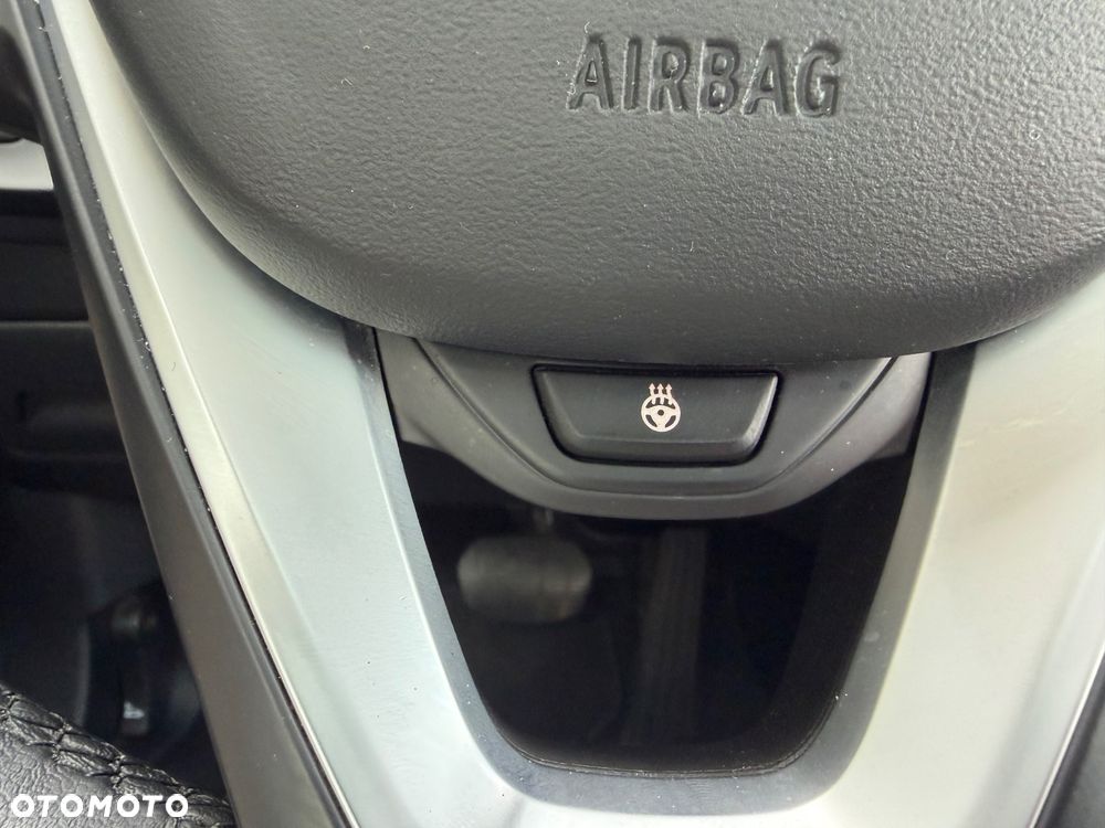 BMW Seria 2 218i Advantage - 20