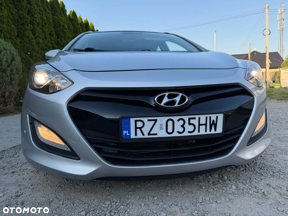 Hyundai i30 1.6 CRDi Premium - 18