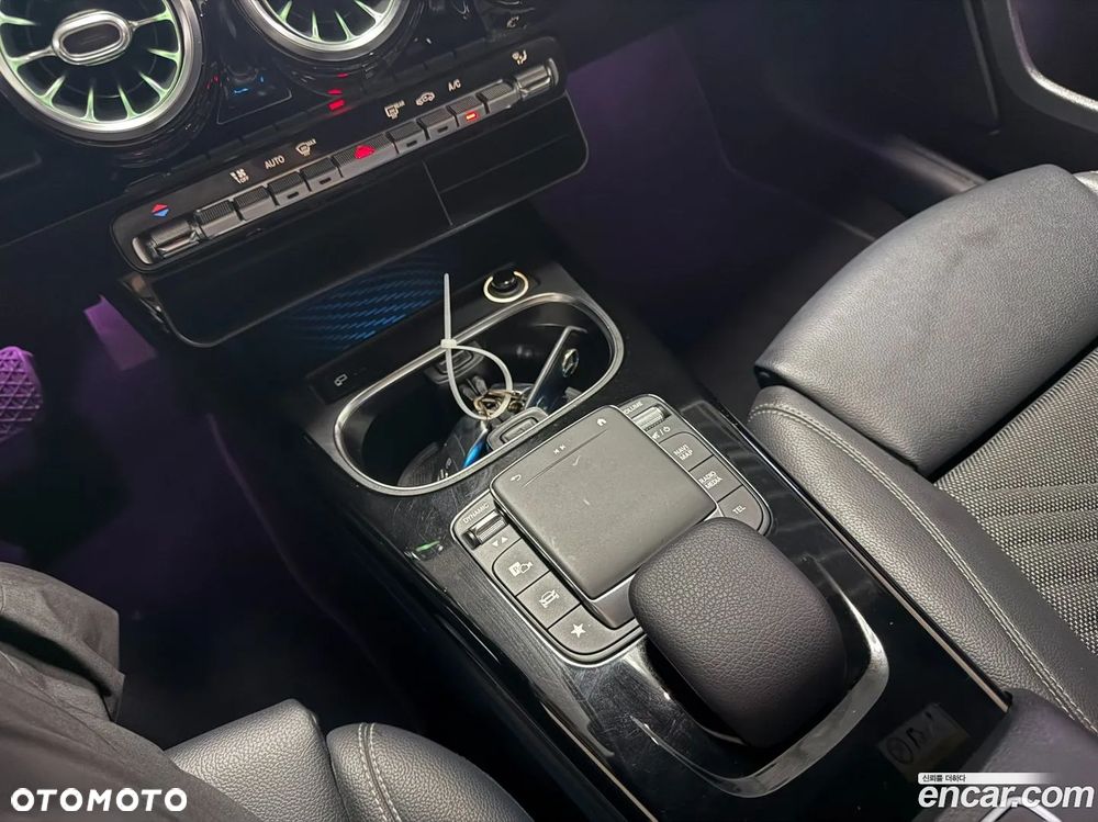 Mercedes-Benz Klasa A 220 7G-DCT - 14