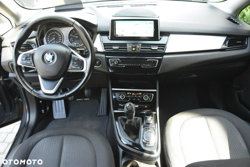 BMW Seria 2 218d GT Advantage - 29