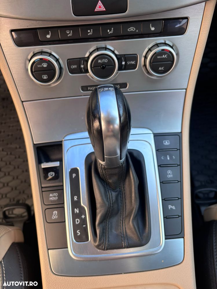 Volkswagen Passat CC 2.0 TDI DSG - 8