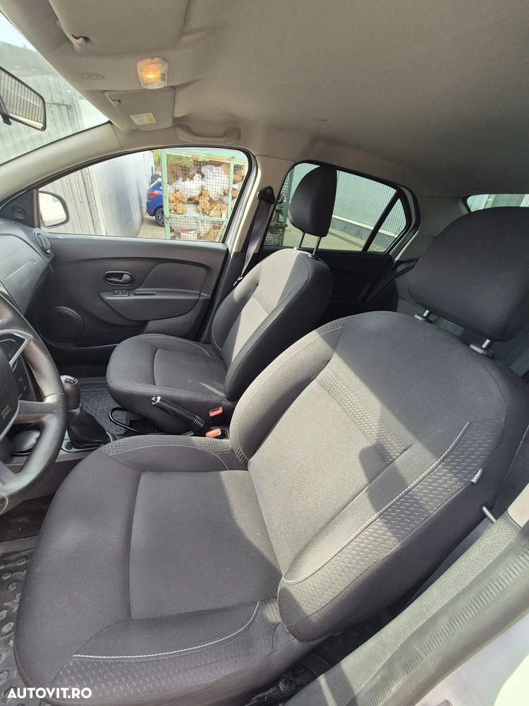 Dacia Logan - 18