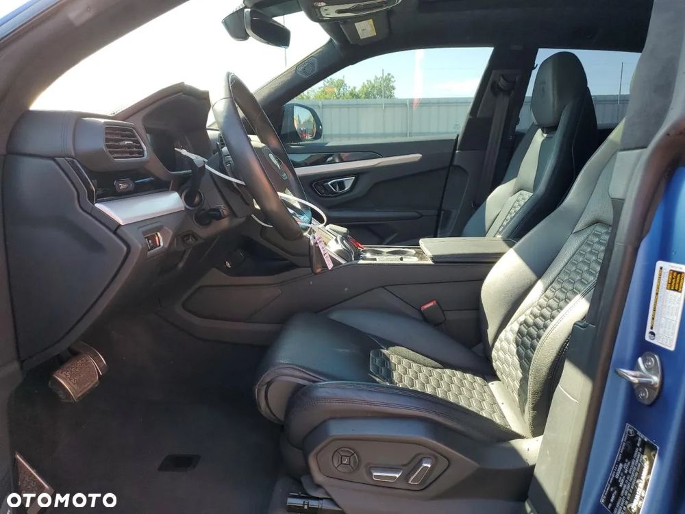 Lamborghini Urus Standard - 7
