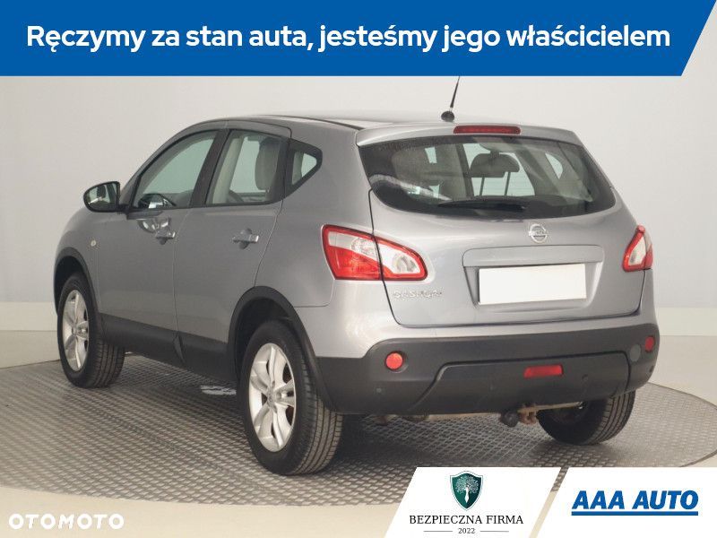 Nissan Qashqai - 6